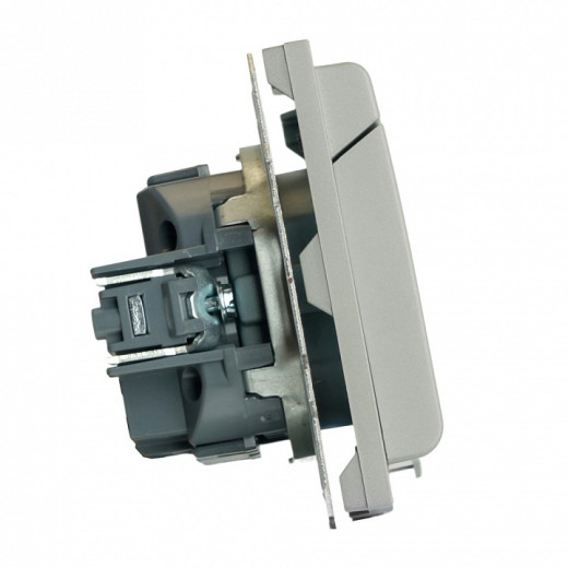 Розетка с заземлением и со шторкой, без рамки с крышкой Stekker Эмили 49959