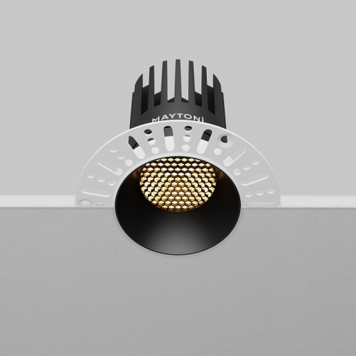 Встраиваемый светильник Maytoni Dip DL121-15W-2.7K-TRS-B