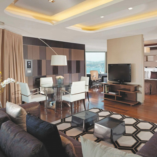 Комплект с лентой светодиодной Apeyron Electrics  10-08