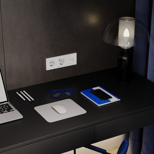 Розетка с заземлением, без рамки Voltum S70 VLS040102