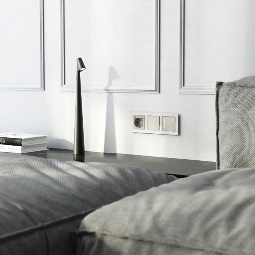 Розетка с заземлением и со шторкой и 2хUSB type A и C, без рамки Werkel дымчатый W1271704