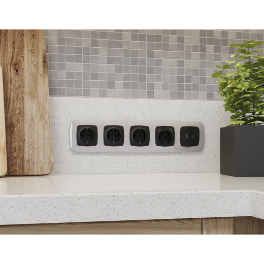 Накладка для розетки с заземлением и со шторками и 2хUSB type A Ambrella Volt Quant OP8090