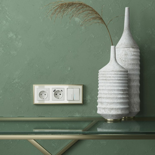 Рамка на 3 поста Werkel Baguette (айвори/латунь) W0032851