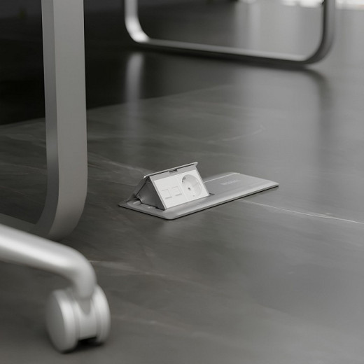 Выдвижной блок для розеток Werkel серебряный a069367