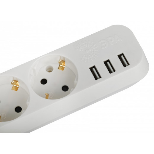 Удлинитель с выключателем Эра  U-3es-5m-USB