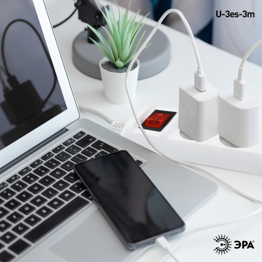 Удлинитель с выключателем Эра  U-3es-3m-3x1,5