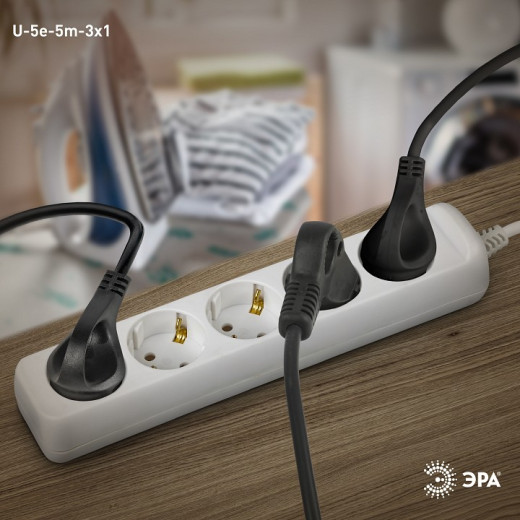Удлинитель Эра  U-5e-5m-3x1