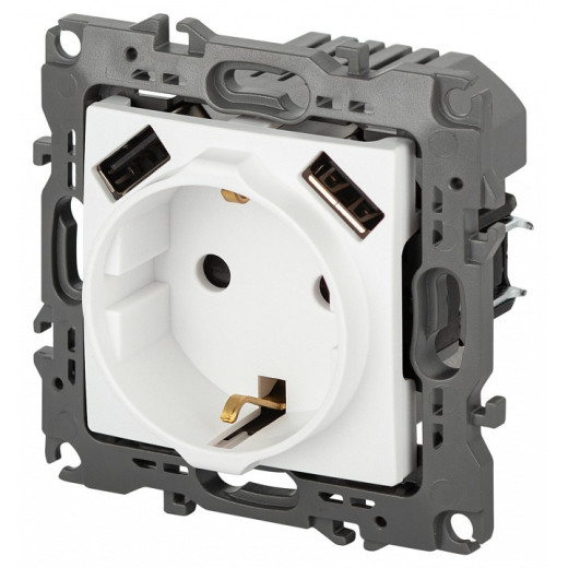 Розетка с заземлением и со шторкой и 2хUSB, без рамки Эра Эра 12 12-4109-01М