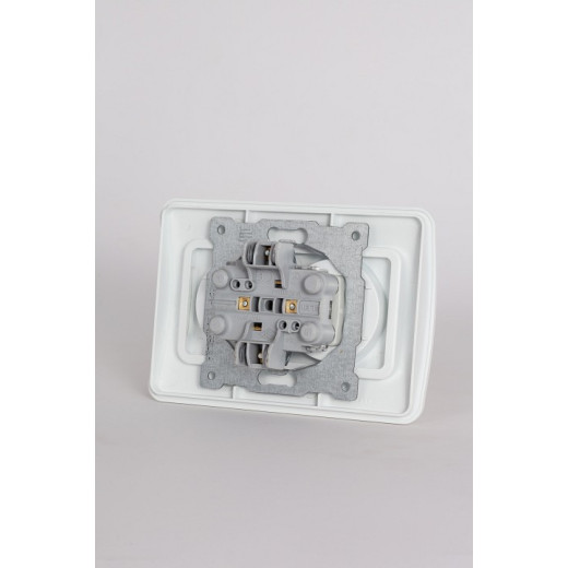 Розетка двойная без заземления и со шторкой Elbi Eleсtriс Jazz 508-016200-918