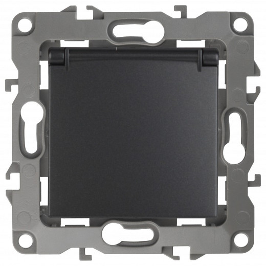 Розетка с заземлением и со шторкой, без рамки с крышкой Эра Эра 12 12-2103-05