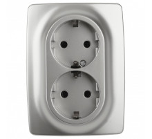 Розетка двойная с заземлением и со шторкой Эра Эра 12 12-2108-03