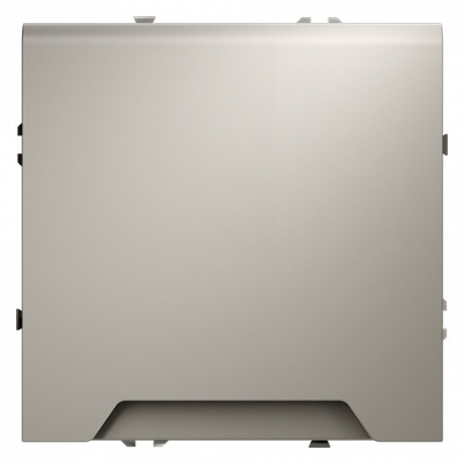 Розетка с заземлением и со шторкой, без рамки с крышкой Voltum S70 VLS040303