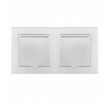 Розетка влагозащищенная с заземлением и со шторкой с крышкой Arte Milano SET06-2 SET06-2-41-1x2 silver