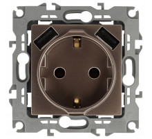 Розетка с заземлением и со шторкой и 2хUSB, без рамки Эра Эра 12 12-4109-13