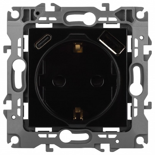 Розетка с заземлением и со шторкой и 2хUSB, без рамки Эра Эра 12 12-4108-06
