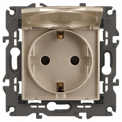 Розетка с заземлением и со шторкой, без рамки с крышкой Эра Эра Elegance 14-2103-04