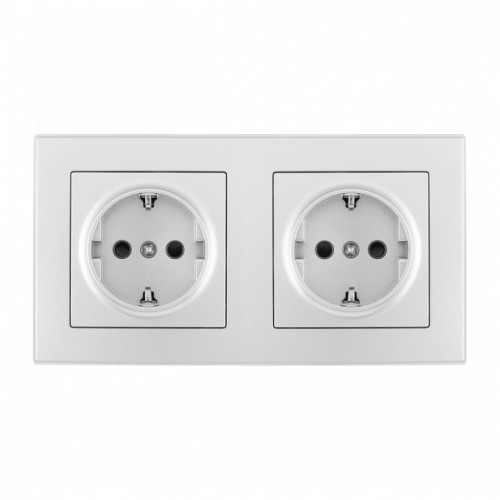 Розетка с заземлением и со шторкой Arte Milano SET06-2 SET06-2-40-1x2 silver