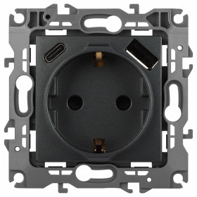 Розетка с заземлением и со шторкой и 2хUSB, без рамки Эра Эра 12 12-4108-12