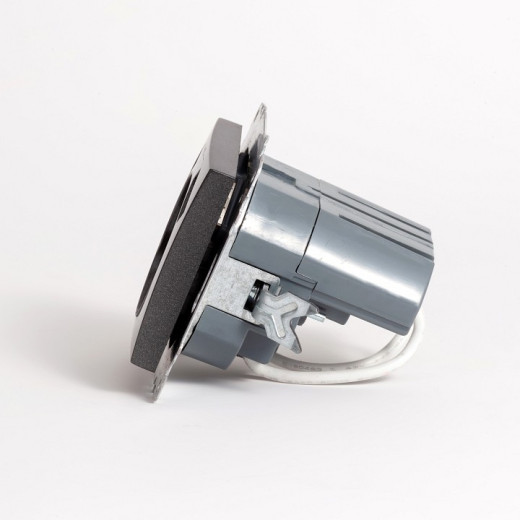 Розетка с заземлением и со шторкой и 2хUSB type A, без рамки Elbi Eleсtriс Zena Vega 609-011100-317