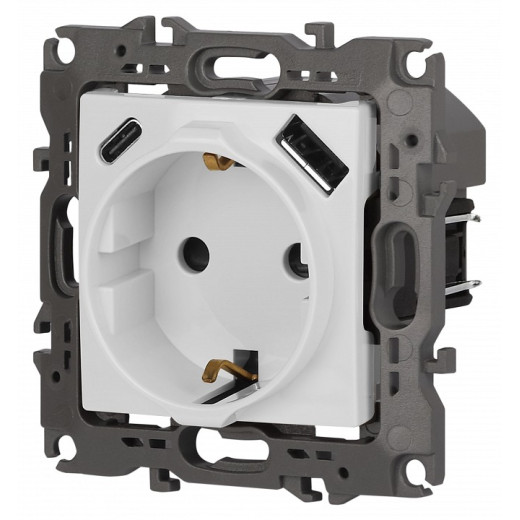 Розетка с заземлением и со шторкой и 2хUSB, без рамки Эра Эра 12 12-4108-01