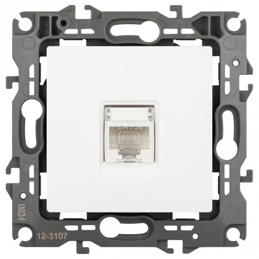 Розетка Ethernet RJ-45 без рамки Эра Эра 12 12-3107-01М