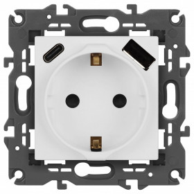 Розетка с заземлением и со шторкой и 2хUSB, без рамки Эра Эра Elegance 14-4108-01М