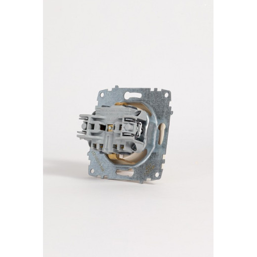 Розетка с заземлением, без рамки Elbi Eleсtriс Zena Vega 609-010300-217