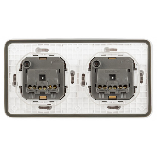 Розетка с заземлением с крышкой Эра Эра Эксперт 11-2523-01