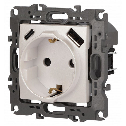 Розетка с заземлением и со шторкой и 2хUSB, без рамки Эра Эра 12 12-4108-15