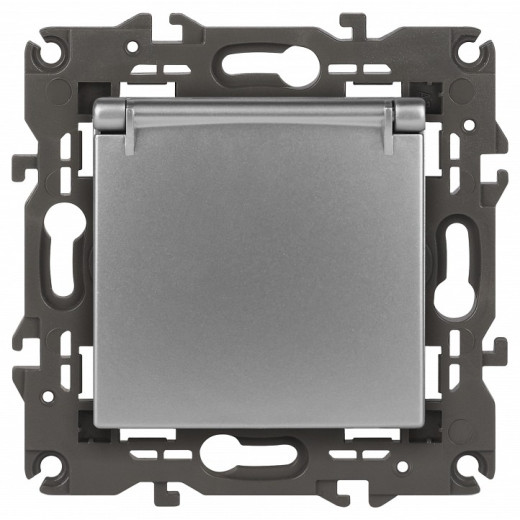 Розетка с заземлением и со шторкой, без рамки с крышкой Эра Эра Elegance 14-2103-03