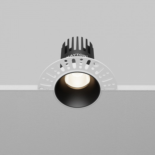 Встраиваемый светильник Maytoni Dip DL119-10W-4K-TRS-B