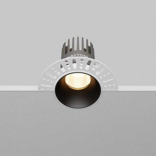 Встраиваемый светильник Maytoni  DL119-10W-3K-TRS-B