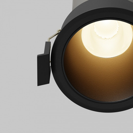 Встраиваемый светильник Maytoni  DL116-10W-3K-B