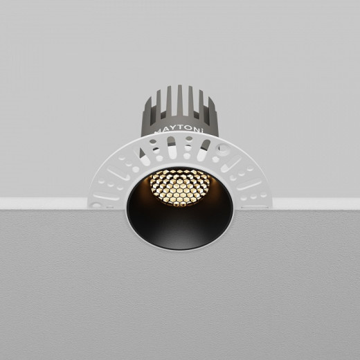 Встраиваемый светильник Maytoni  DL124-10W-3K-TRS-B