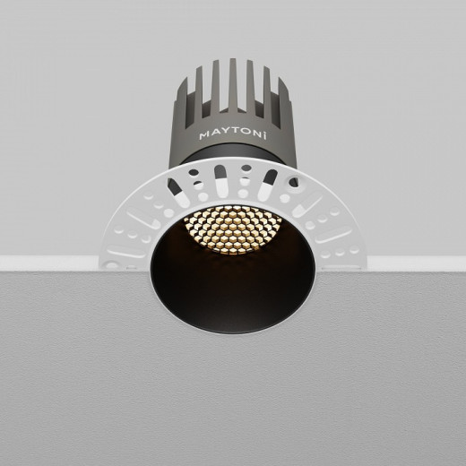 Встраиваемый светильник Maytoni  DL122-15W-3K-TRS-B