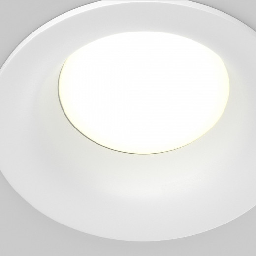 Встраиваемый светильник Maytoni Technical Slim DL027-GX53-W