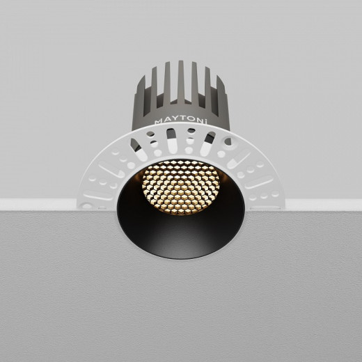 Встраиваемый светильник Maytoni  DL121-15W-3K-TRS-B