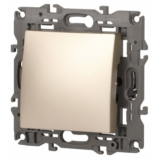 Переключатель перекрестный одноклавишный без рамки Эра Эра Elegance 14-1108-04