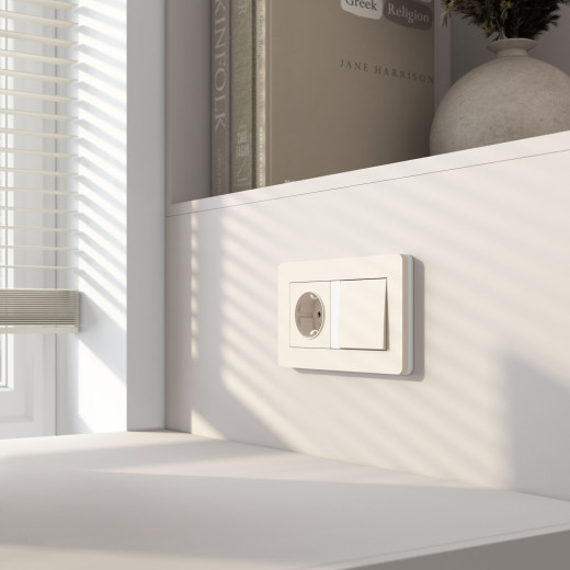 Рамка из поликарбоната на 2 поста Split айвори/белый, soft-touch W0023066