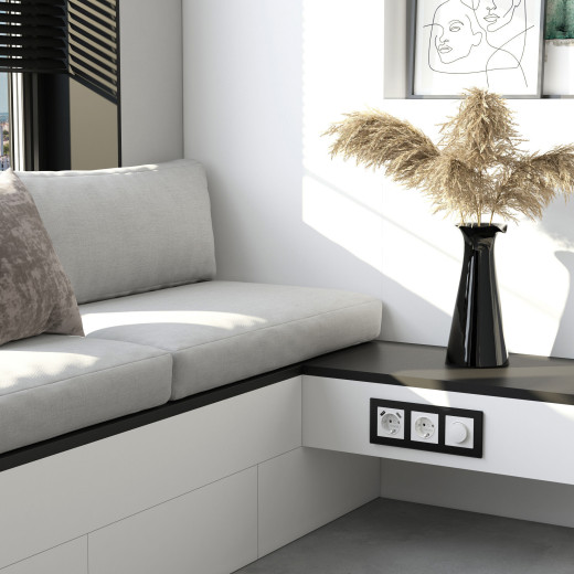 Рамка из стекла на 3 поста Senso черный soft-touch W0033108