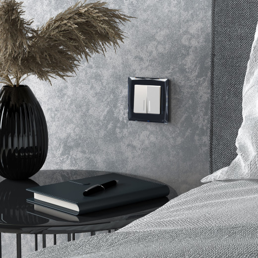 Рамка из стекла на 1 пост Diamant черный W0011208