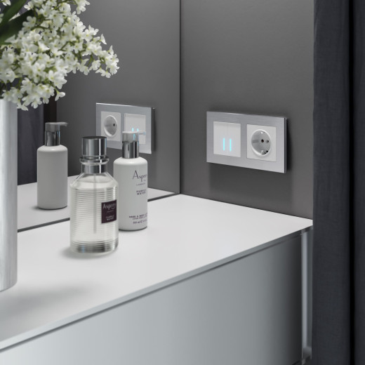 Рамка из металла на 2 поста Аluminium алюминий W0021706