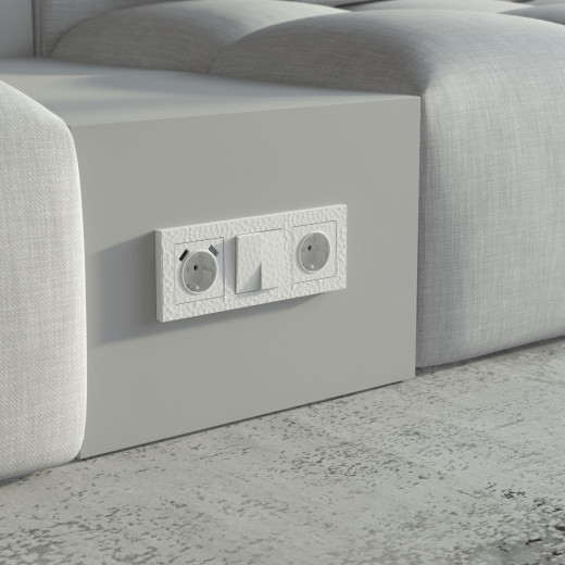 Рамка из поликарбоната на 3 поста Hammer белый W0032401