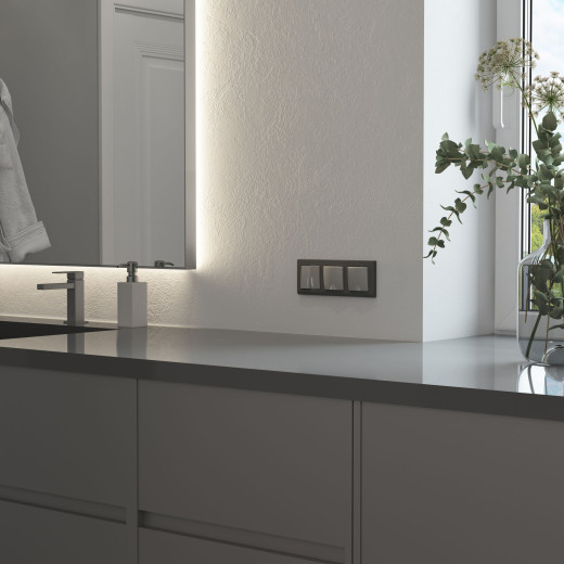 Рамка из поликарбоната на 3 поста Stark графит матовый W0031864