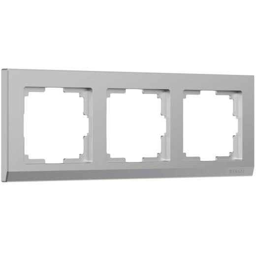 Рамка из поликарбоната на 3 поста Stark серебряный W0031806