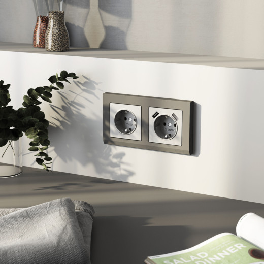 Накладка для розетки USB (серебряный матовый) W1179565