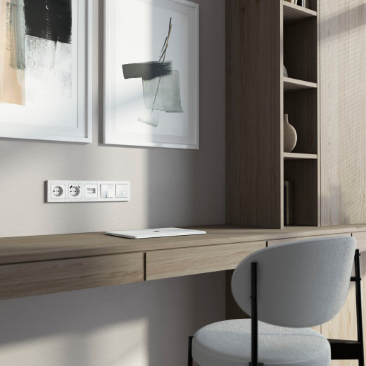 Выключатель одноклавишный проходной с подсветкой (Hammer белый) W1212101