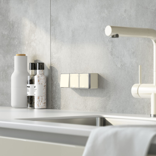 Выключатель одноклавишный влагозащищенный Gallant слоновая кость W5010203