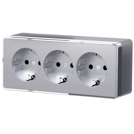 Розетка тройная с заземлением и шторками Gallant серебряный W5073106