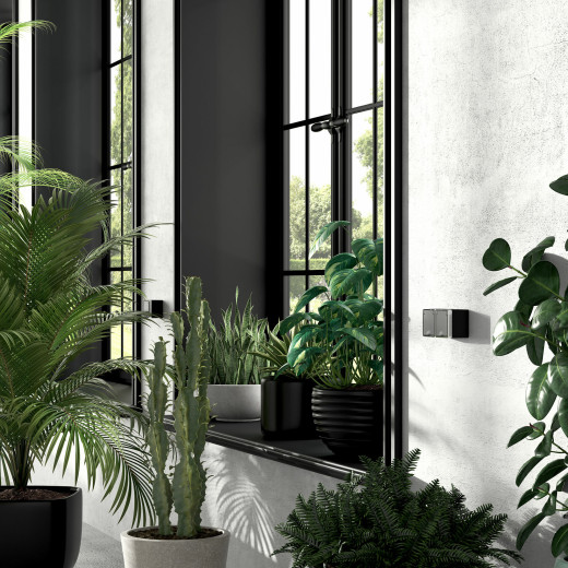 Розетка влагозащ. с зазем. с защит. крышкой и шторками Gallant черный/хром W5071235